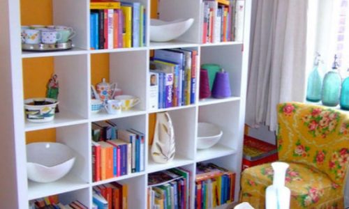 Tìm hiểu về các sản phẩm giá sách đẹp bằng gỗ.