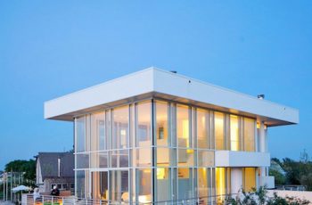 Căn hút hồn trên " Đảo lửa" tại New York