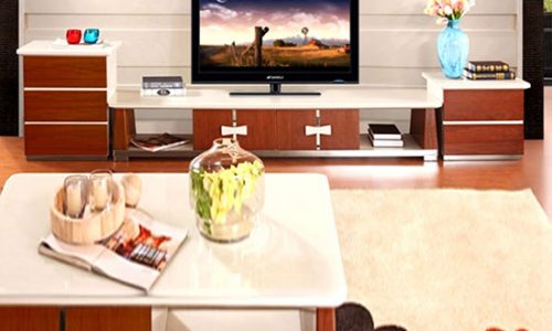 Đặc điểm của kệ tivi treo tường phòng khách bằng gỗ công nghiệp