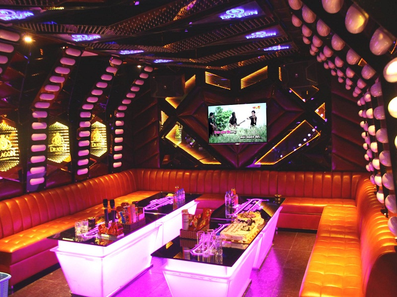 THIẾT KẾ NỘI THẤT QUÁN KARAOKE VIP TẠI LẠC LONG QUÂN, HÀ NỘI - CHỊ TRANG &MDASH; GỖ TRANG TRÍ