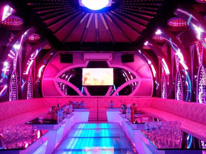THIẾT KẾ NỘI THẤT QUÁN KARAOKE LÊ ĐỨC THỌ - ANH HOÀ — GỖ TRANG TRÍ THIET-KE-NOI-THAT-QUAN-KARAOKE-TAI-LE-DUC-THO-ANH-HOA-3