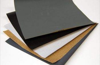 Nhớ giữ lại những tờ giấy nhám để làm sắc các vật dụng gia đình nhanh chóng