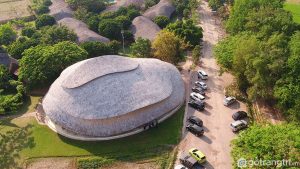 HỘI TRƯỜNG THỂ THAO ĐỘC ĐÁO BẰNG TRE VÀ ĐẤT TẠI THÁI LAN &MDASH; GỖ TRANG TRÍ