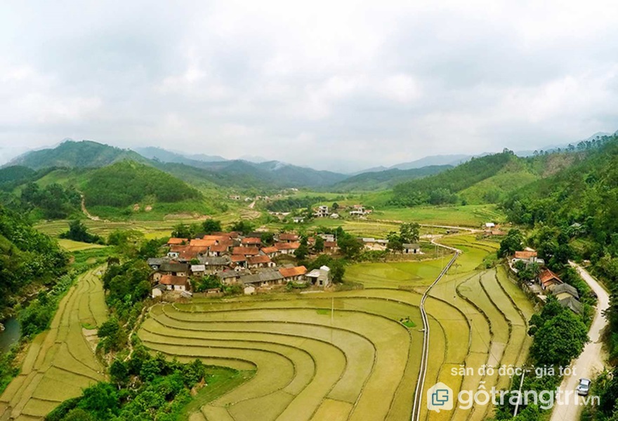 Lieu. Quang Binh Вьетнам. Thai Binh Вьетнам. Хайкинг во Вьетнаме. Мао Нинь.