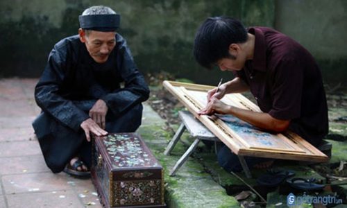 Độc đáo tinh hoa nghề Việt qua làng nghề khảm trai nghìn tuổi Chuôn Ngọ