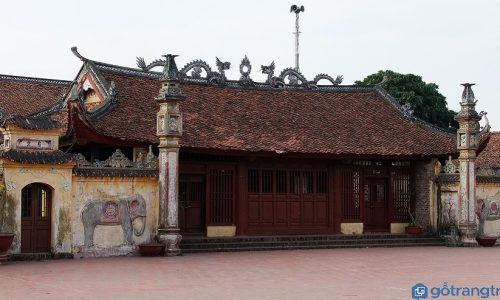 Hình ảnh "Lưỡng long chầu nguyệt" - Biểu tượng văn hóa Việt Nam