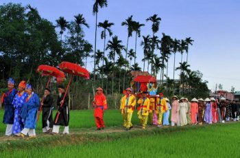 Hội làng - một góc văn hóa cộng đồng đậm đà tính dân tộc Việt