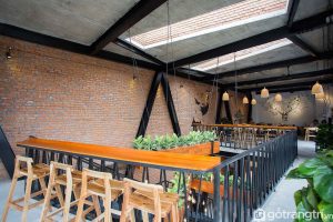 Mưa Coffee shop- kiến trúc hòa trộn giữa đường phố và trong nhà