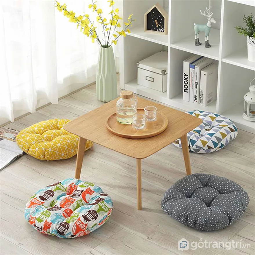 Dem-ngoi-gia-dinh-hinh-tron-hoa-tiet-GHS-6302