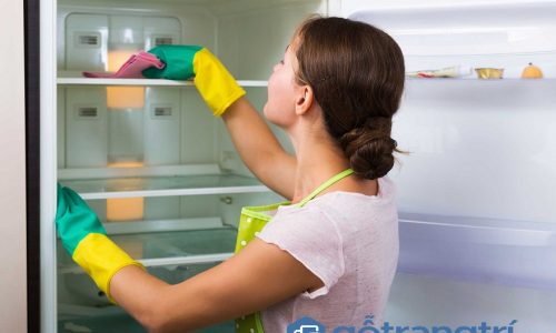 4 cách vệ sinh tủ lạnh đánh bay vết bẩn và mùi hôi hiệu quả