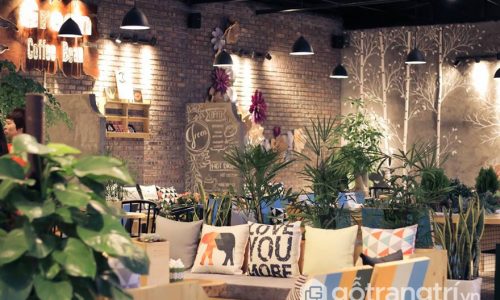 Quán cafe không gian xanh - Thiết kế phong cách đan xen với cây xanh