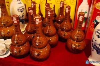 Về làng Vân tìm hiểu nghệ thuật nấu rượu gia truyền hàng trăm năm