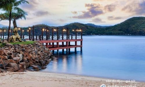Khám phá nét đẹp nên thơ tại Đảo Hòn Tằm - Nha Trang