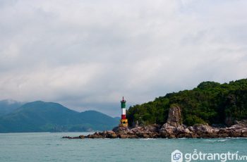 Du lịch Cô Tô nhớ đừng quên ngọn hải đăng có view đẹp nhất Việt Nam
