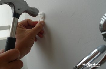 3 loại móc đồ treo tường không cần khoan chịu trọng lượng