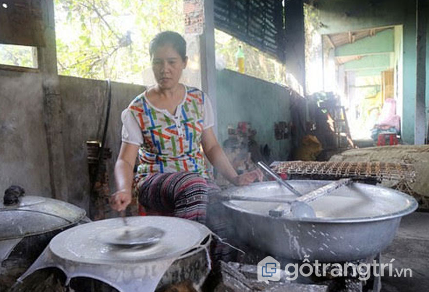 TRẢI NGHIỆM ĐỘC ĐÁO VỚI LÀNG NGHỀ BÁNH TRÁNG TÚY LOAN ĐÀ NẴNG &MDASH; GỖ TRANG TRÍ