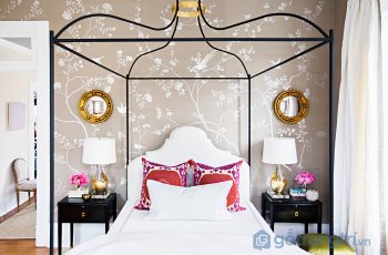 Trang trí phòng ngủ nữ tính với những họa tiết hoa lá cành ấn tượng