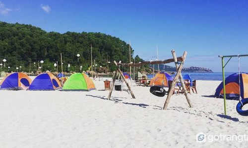 Bãi biển Cảnh Dương- Thiên đường cắm trại và check-in "cực chảnh"