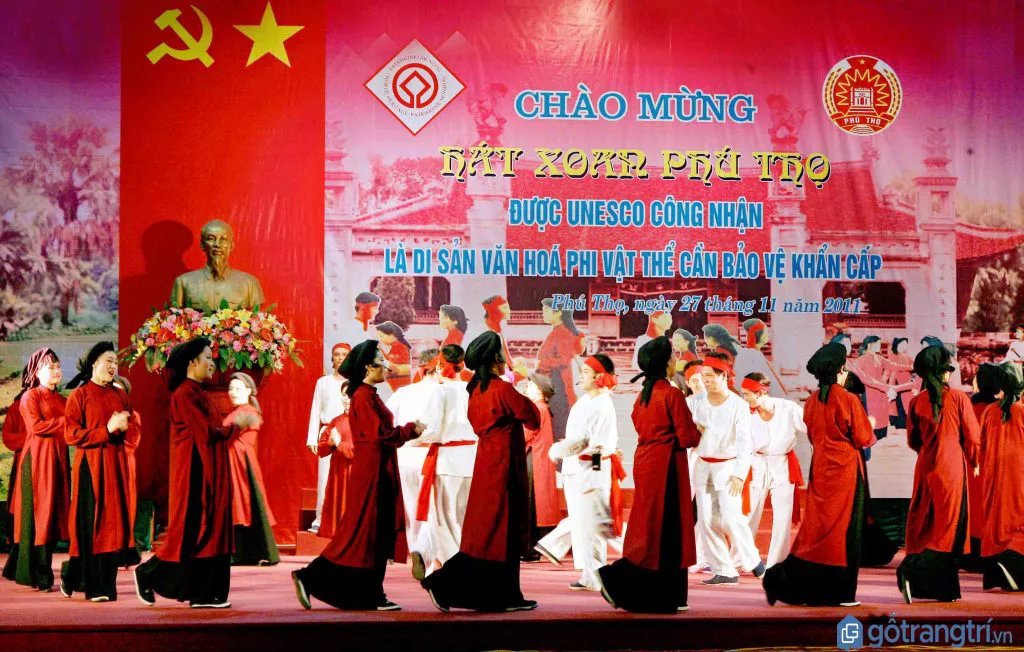Tiết mục trình diễn hát xoan Phú Thọ mừng kỷ niệm được UNESCO công nhận. (ảnh: internet)