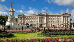 Kiến trúc nổi bật của Cung điện Buckingham - Ảnh Internet