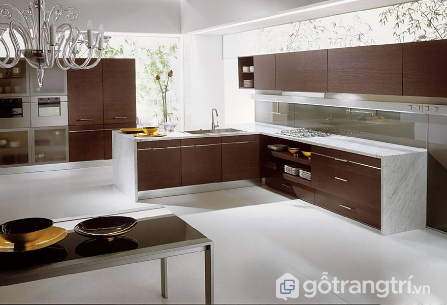 Tủ bếp gỗ acrylic metallic - ảnh internet