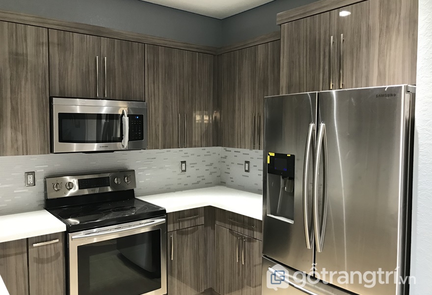 Tủ bếp gỗ acrylic vân gỗ - ảnh internet