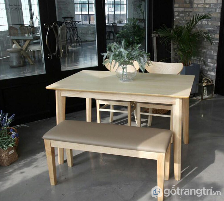 Bàn ghế quán cà phê