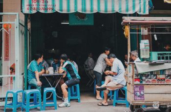 Mở quán cà phê cóc - mô hình kinh doanh thu lời "ngất ngưởng"