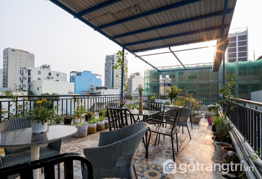 TOP 3 HOMESTAY ĐÀ NẴNG GIÁ RẺ BẤT NGỜ CHO CÁC TÍN ĐỒ MÊ XÊ DỊCH — GỖ TRANG TRÍ ROSE GARDEN - HOMESTAY ĐÀ NẴNG GIÁ RẺ - ẢNH INTERNET