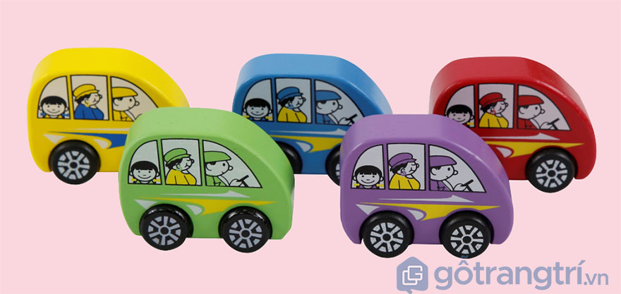 Do-choi-go-cho-be-xe-gia-dinh-mau-vang-GHB-817