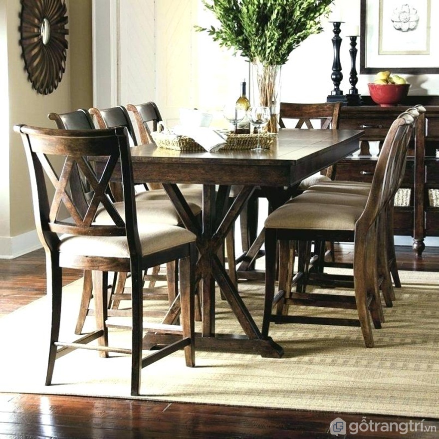 Bộ bàn ăn tân cổ điển 6 ghế phù hợp với gia đình từ 4 - 6 thành viên - Ảnh: Internet