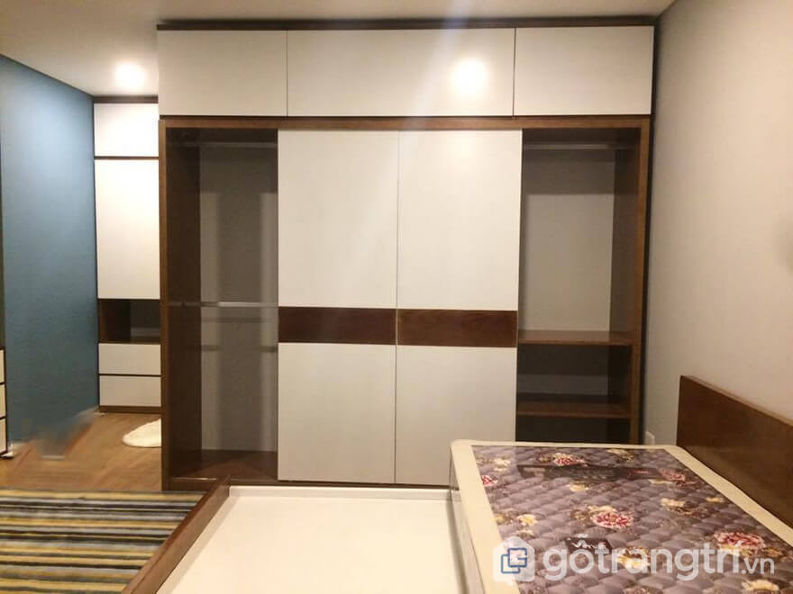 CÓ NÊN LỰA CHỌN TỦ QUẦN ÁO CỬA LÙA HAY KHÔNG? — GỖ TRANG TRÍ TỦ QUẦN ÁO GỖ CÔNG NGHIỆP MDF