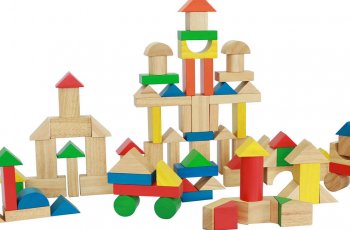 Bí quyết lựa chọn đồ chơi xếp hình cho bé phù hợp lứa tuổi