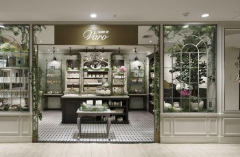 thiết kế shop mỹ phẩm hiện đại