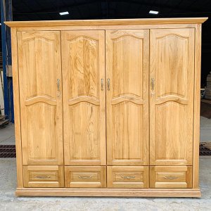 Tu-de-quan-ao-4-canh-bang-go-tu-nhien-GHC-598-ava