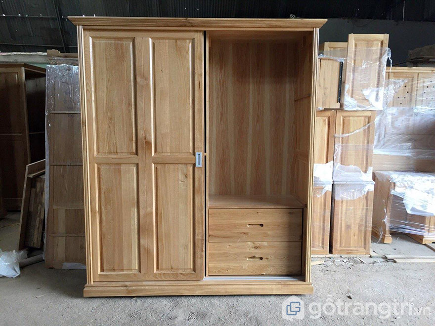 Tu-de-quan-ao-gia-dinh-cua-lua-tien-dung-GHC-5101