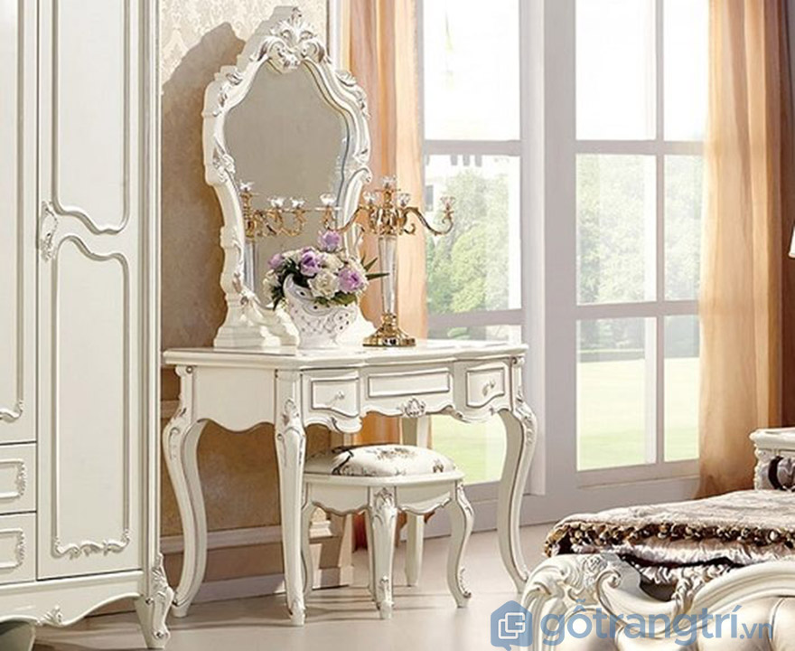 Gương bàn trang điểm