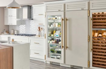 Mẫu tủ rượu âm tường phòng bếp sang trọng