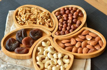 các loại khay đựng bánh kẹo