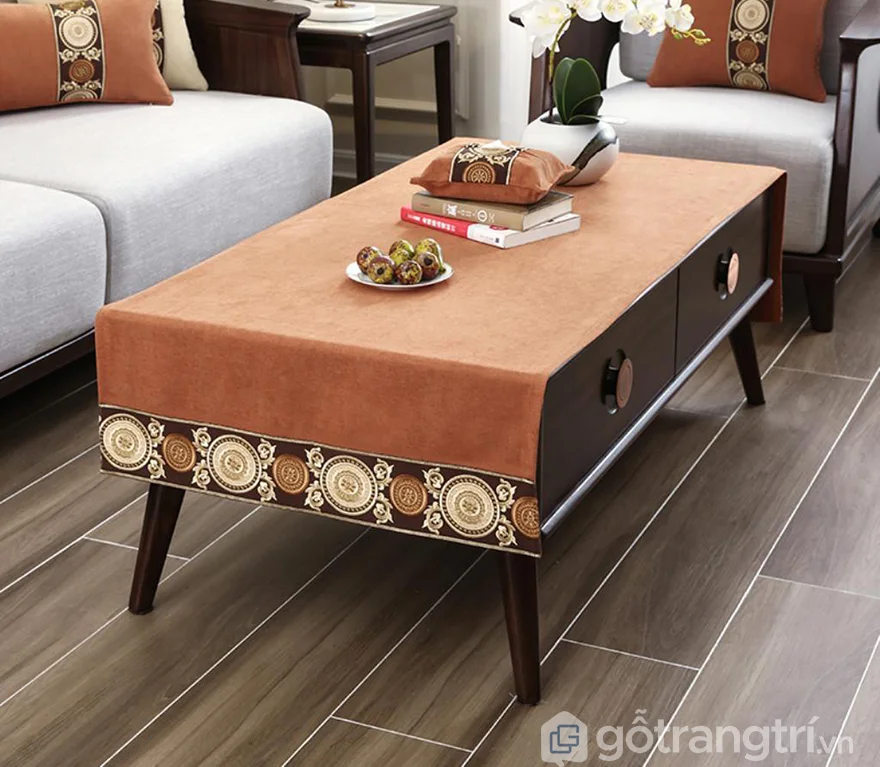 Khăn trải bàn gỗ phòng khách