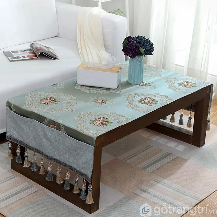 Khăn trải bàn gỗ phòng khách