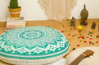 Đệm ngồi bệt trà sữa