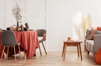 khăn trải bàn 1m8