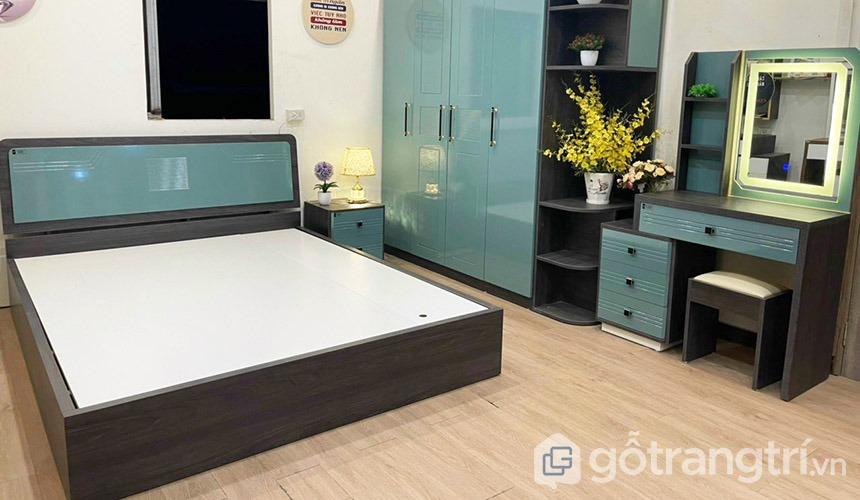 giường 1m6 x 2m 2 người