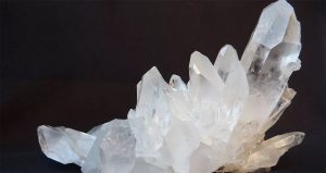 Đá thạch anh trắng: Ý nghĩa, công dụng và cách sử dụng chuẩn phong thủy