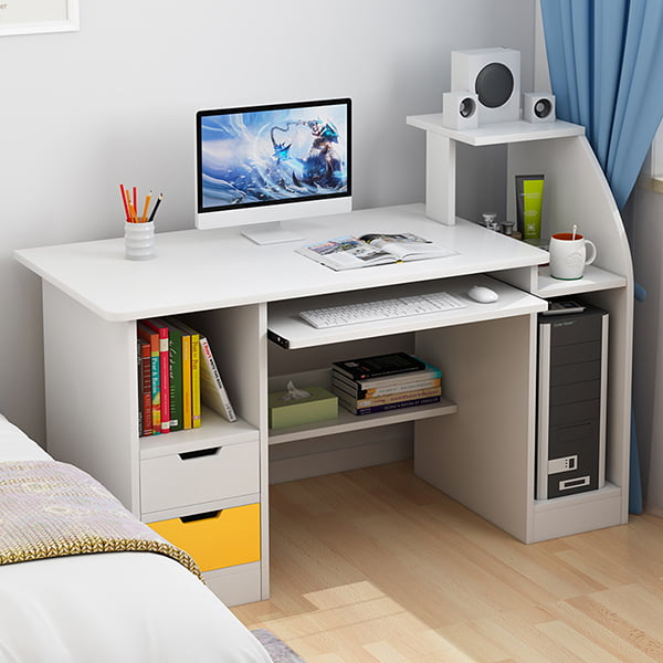Bàn MDF lõi xanh phủ melamine là lựa chọn thực tế cho góc học tập và làm việc hằng ngày