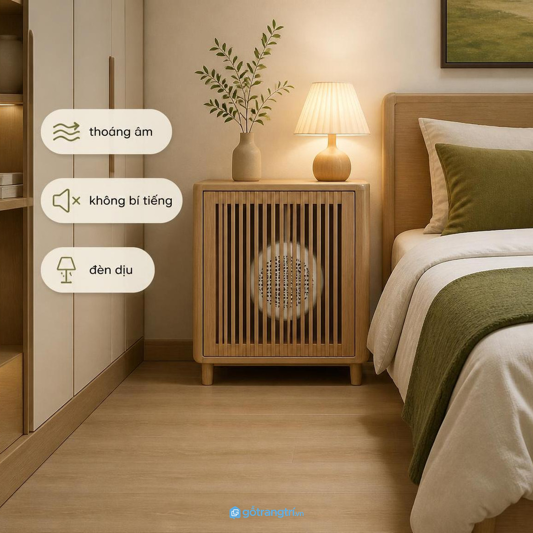 Đo loa ngủ đồng hồ sách và ly nước trước khi chia hộc