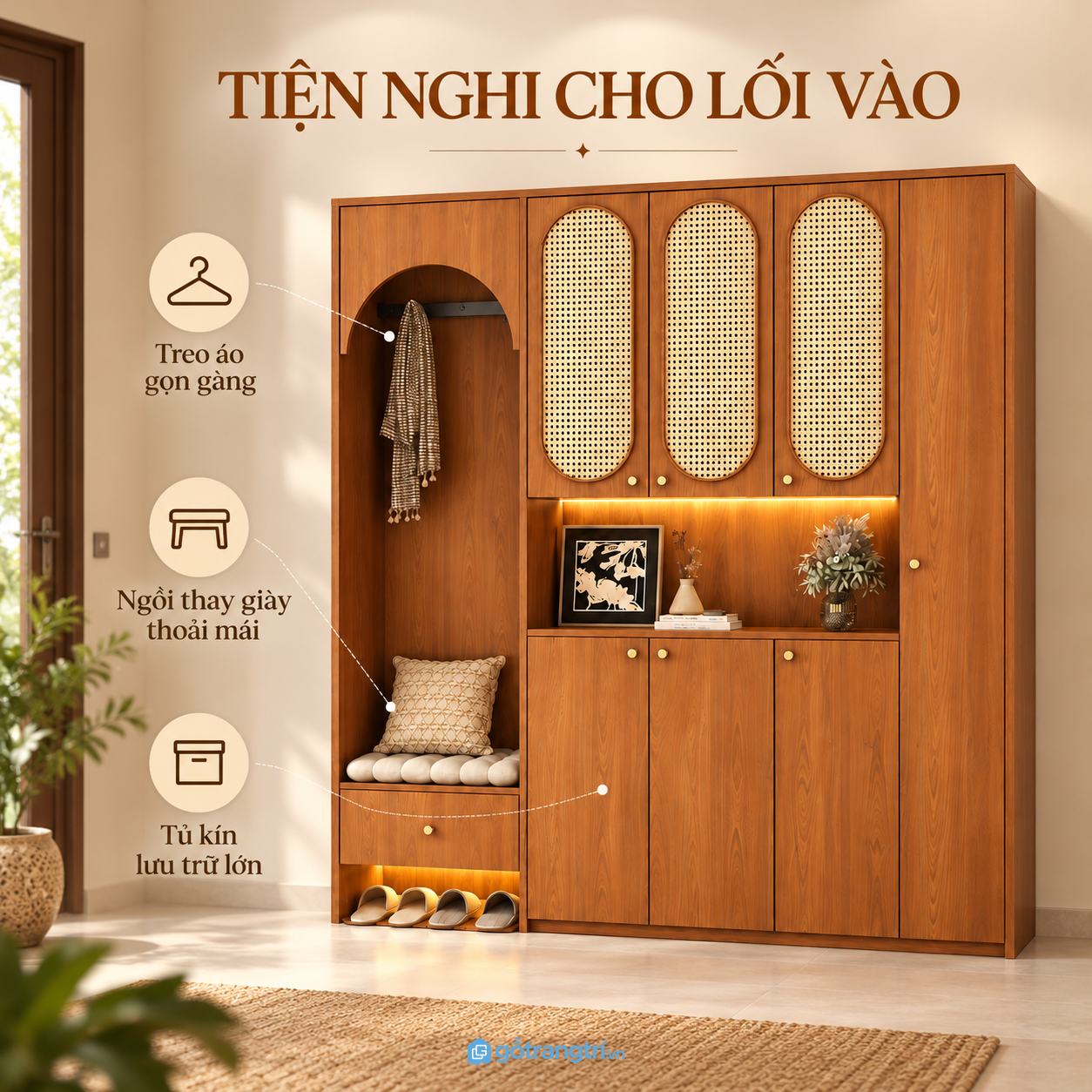 Kết hợp ghế ngồi, móc treo áo và nhiều khoang lưu trữ